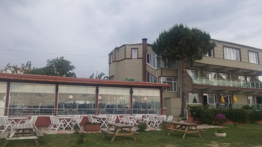 Flora Hotel Burhanli 외부 사진