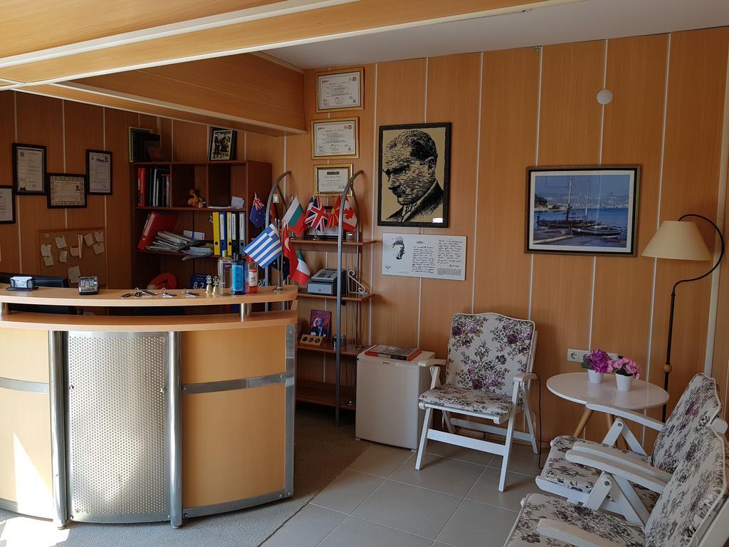 Flora Hotel Burhanli 외부 사진