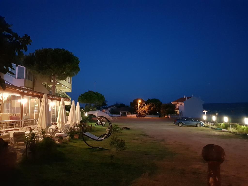 Flora Hotel Burhanli 외부 사진